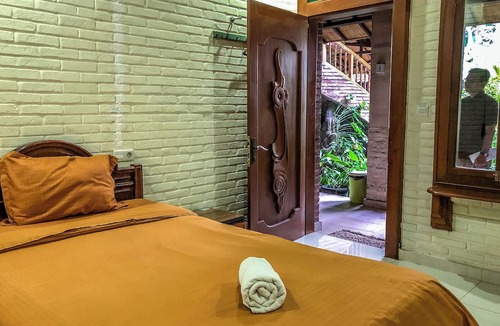 Yogyakarta Hotel | Tripletree Arys Garden Hotel