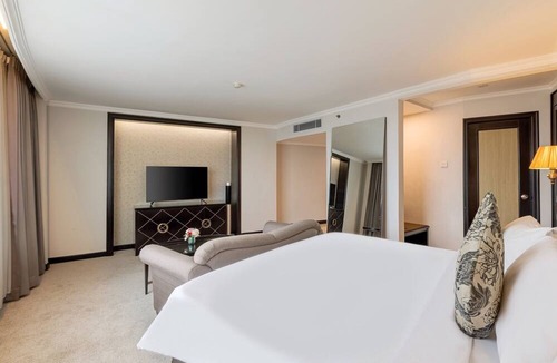 Pasteur Hotel | ARTOTEL Suites Aquila Bandung