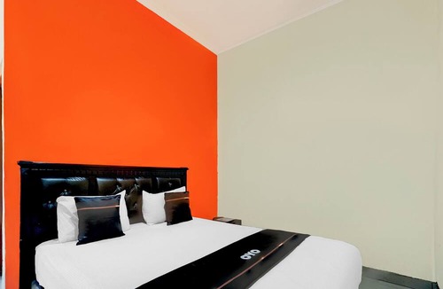 Surabaya Hotel | Hotel O 76 Gayungsari