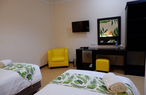 Kendari Hotel | Tropical Point Hotel Syariah