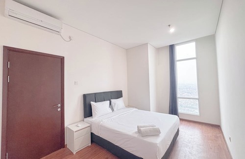 Surabaya Apartment | Homey And Simply 3Br At Grand Sungkono Lagoon Apartment