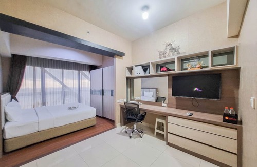 Catur Tunggal Apartment | Cozy And Warm Studio Room At Uttara The Icon Apartment