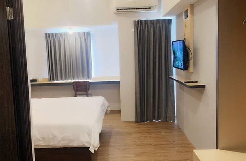 Bekasi Timur Hotel | Nemuru Stay BTC