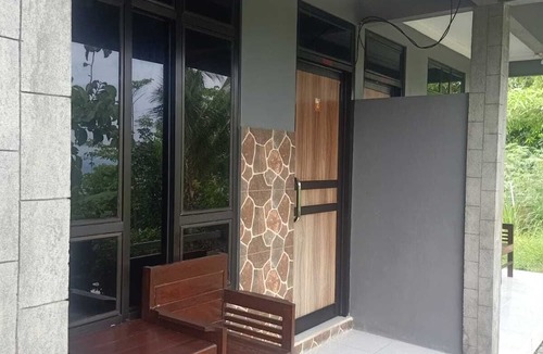 Pendowo House | GRIYA SALAMAN HOMESTAY PANTAI WEDIOMBO