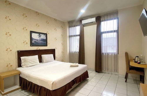 Bandung Hotel | Hotel Posters