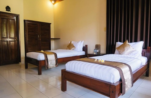 Lovina Hotel | New Starlight Hotel