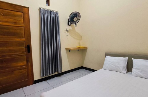 Baki Hotel | N.N Guesthouse