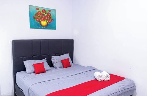 Tasikmalaya House | Inara Guesthouse & Villa