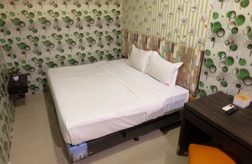 Medan Hotel | LOUISE HOTEL