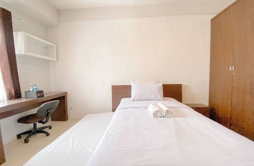Cileunyi Apartment | The Artisan Abode Studio Room At Pinewood Apartment