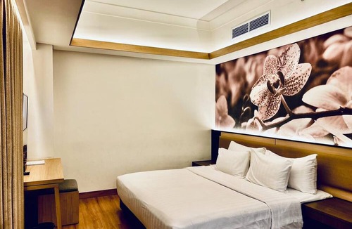 Old Jakarta Hotel | Hotel Orchardz Jayakarta