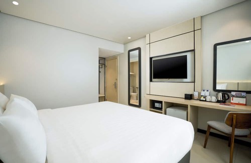 Jayapura Hotel | Swiss-Belexpress Jayapura