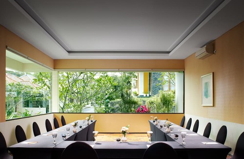 Dinoyo Hotel | eL Hotel Malang