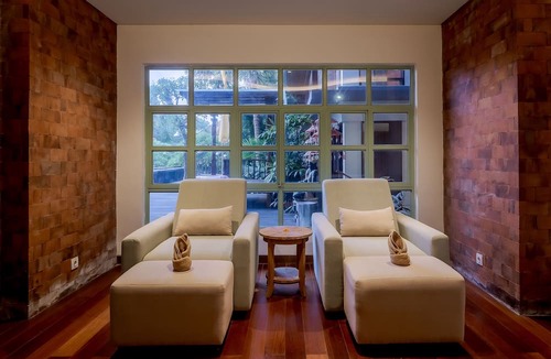 Legian City-Centre Hotel | Fourteen Roses Boutique Hotel Legian