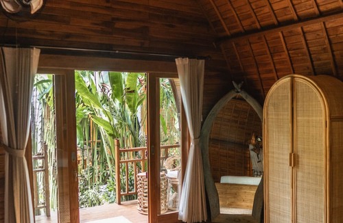 Nyuh Kuning Bed & Breakfast | Lumeria Yoga