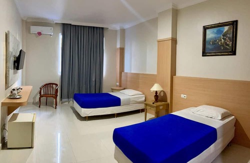 Biak Hotel | Nirmala Beach Hotel and Resort Biak