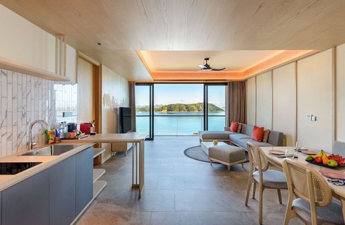 Labuan Bajo Hotel | Katamaran Hotel & Resort Komodo