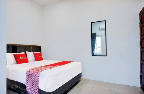 Medan Hotel | Collection O Almasarra Residence Near Ring Road Medan