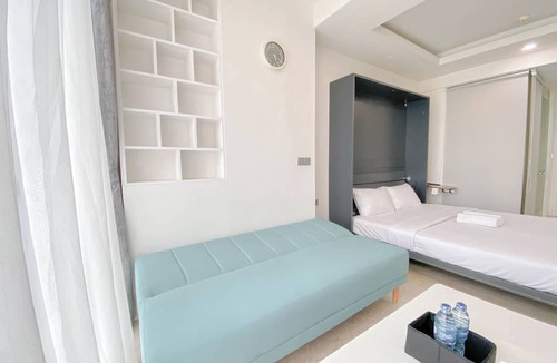 Hegarmanah Apartment | Luxurious Studio At Art Deco Apartment