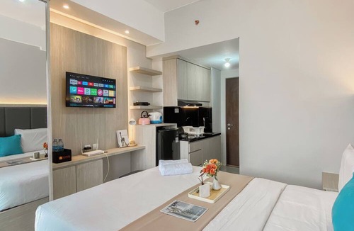 Bekasi Timur Apartment | Warm And Restful Studio Transpark Juanda Bekasi Timur Apartment