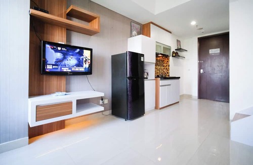 Surabaya Apartment | Modern And Compact Studio At Grand Sungkono Lagoon Apartment