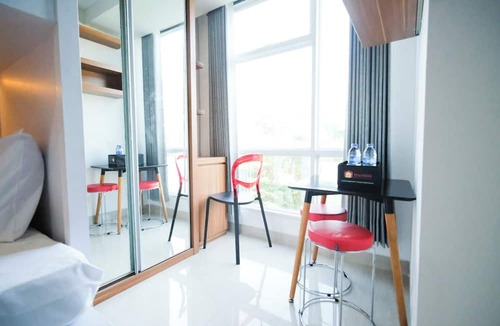 Surabaya Apartment | Modern And Compact Studio At Grand Sungkono Lagoon Apartment