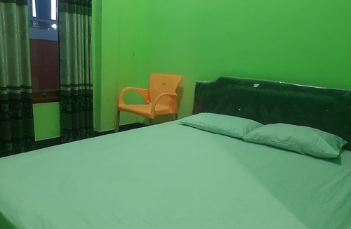 Ngemplak Hotel | OYO 94089 Griya Rizky Homestay Syariah