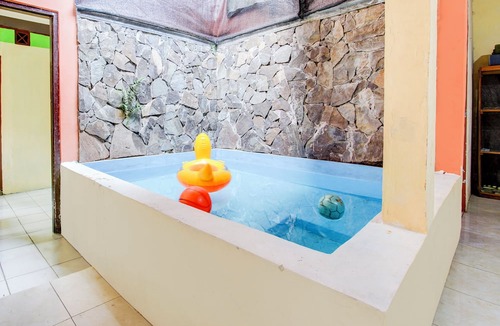 Purwokerto Hotel | Hotel O Homestay Bintang Syariah