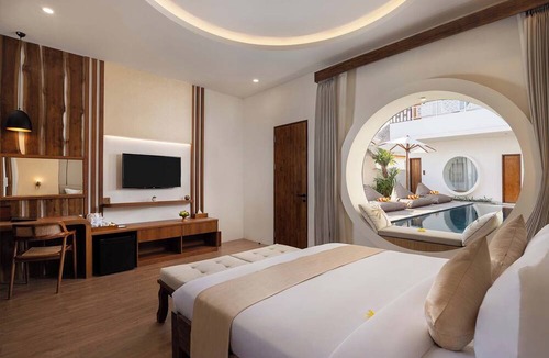 Batu Bolong Hotel | The Prime Canggu Bali