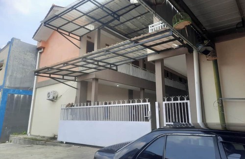 Linggajati Hotel | Hotel O Guest House Pak Eman