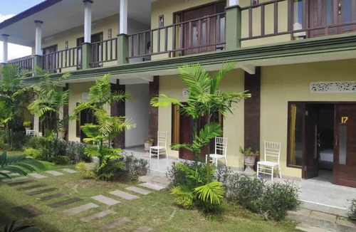 Mengwi Hotel | OYO 94014 The Sanya Homestay
