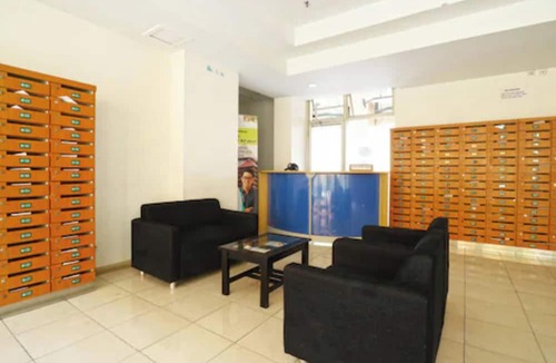 Pondokcina Hotel | Capital O 93937 Aditya Rooms