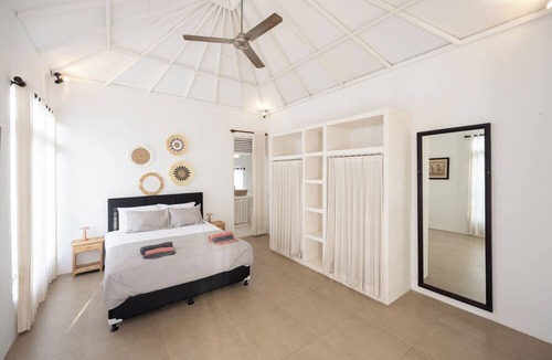 Batubelig Villa | Beautiful Seminyak Villa With Pool and Only 10 min Walk From Beach