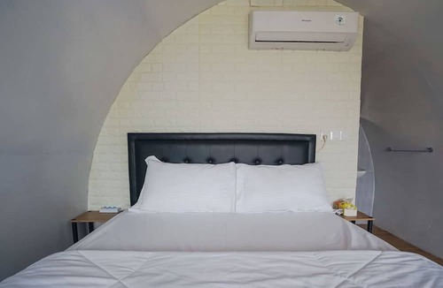 Pupuan Hotel | Rainbow Glamping