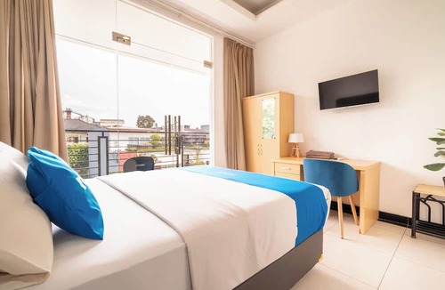 Hegarmanah Hotel | Rehat at Dago Sky