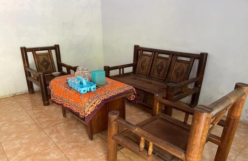 Kedungredjo Hotel | OYO 93784 Kost Bu Eli Syariah