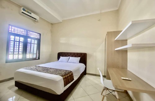 Klaten Selatan Hotel | Hotel O Delia Inn Syariah