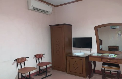 Kendari Hotel | Hotel O Pondok Baruga 777 Near Sarewo Musik Studio Kendari