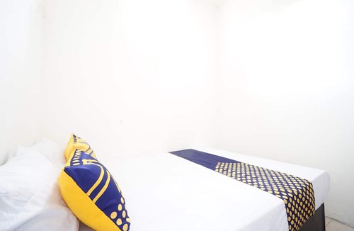 Painan Hotel | OYO Life 93680 Kost Losawi Syariah
