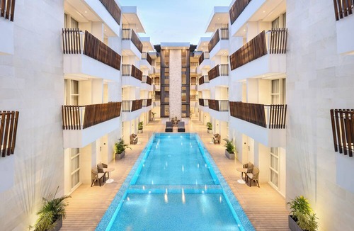 Sunset Road Hotel | Holiday Inn Express Bali Sunset Road by IHG