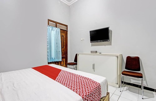 Mendut Hotel | OYO 93660 New Family Hotel Syariah