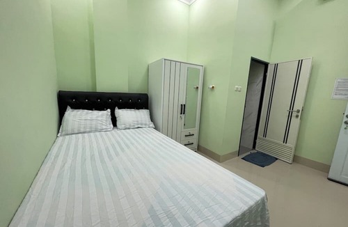 Kendari Hotel | Hotel O Homestay Purirano