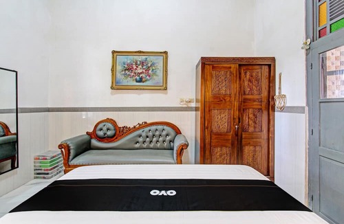 Klaten Selatan Hotel | OYO Homes 93608 YY's House Syariah