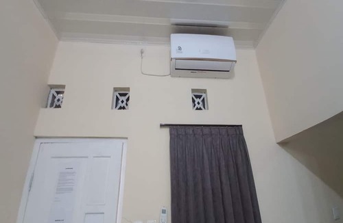 Karanganyar Hotel | Hotel O Setia Budi Guest House 1