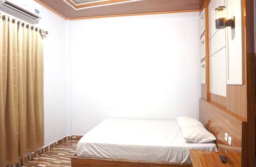 Makassar Hotel | Hotel O Pondom Danu 77
