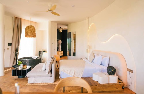Beraban Hotel | Oshom Bali at Nuanu Creative City