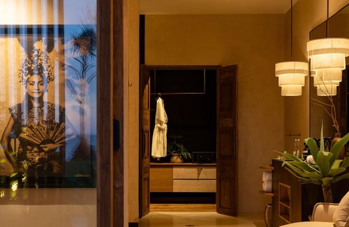 Beraban Hotel | Oshom Bali at Nuanu Creative City