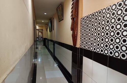 Sentani Hotel | OYO 93479 Hotel Jaguar Sentani