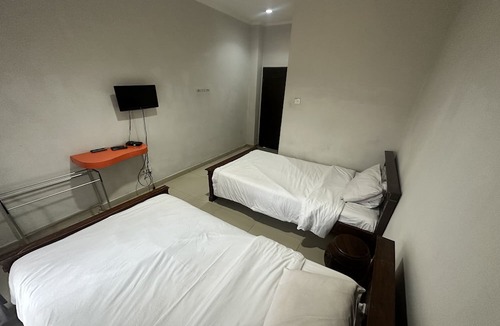 Cokroaminto Hotel | Hotel Warta Dua