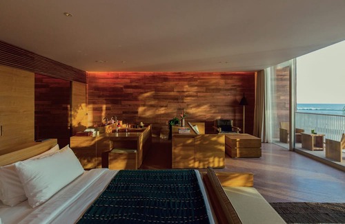 Seminyak Hotel | Desa Potato Head Bali